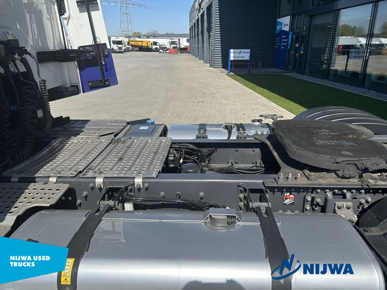 Trekker Renault T 460 4x2 Standkachel + Koelkast: afbeelding 9