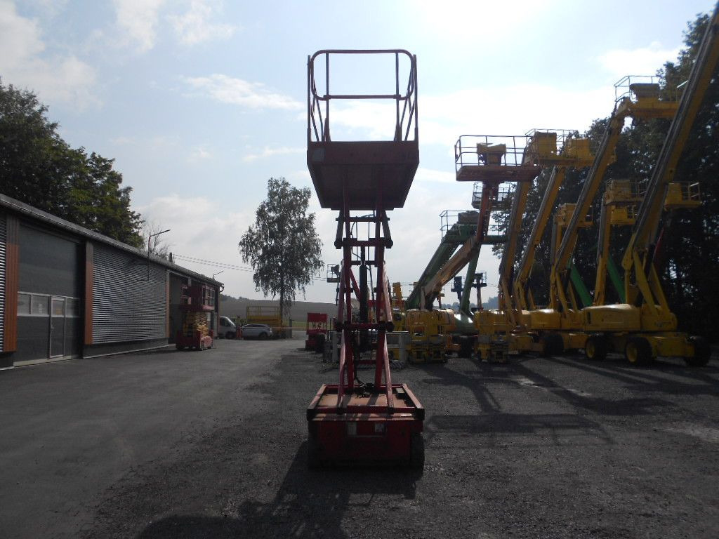Haulotte Haulotte Compact 8W, AH 8 m - Schaarlift: afbeelding 3 Haulotte Haulotte Compact 8W, AH 8 m - Schaarlift: afbeelding 3