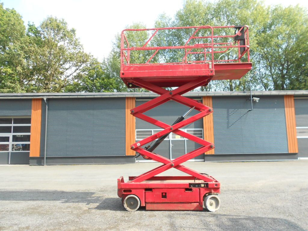 Haulotte Haulotte Compact 8W, AH 8 m - Schaarlift: afbeelding 1 Haulotte Haulotte Compact 8W, AH 8 m - Schaarlift: afbeelding 1