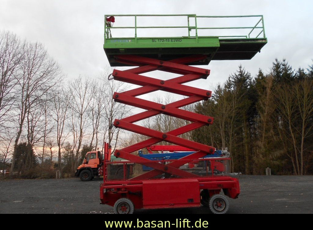 Liftlux SL172-18E2WD, Scherenbühne 19,2 m Liftlux SL172-18E2WD, Scherenbühne 19,2 m - Schaarlift: afbeelding 5 Liftlux SL172-18E2WD, Scherenbühne 19,2 m Liftlux SL172-18E2WD, Scherenbühne 19,2 m - Schaarlift: afbeelding 5