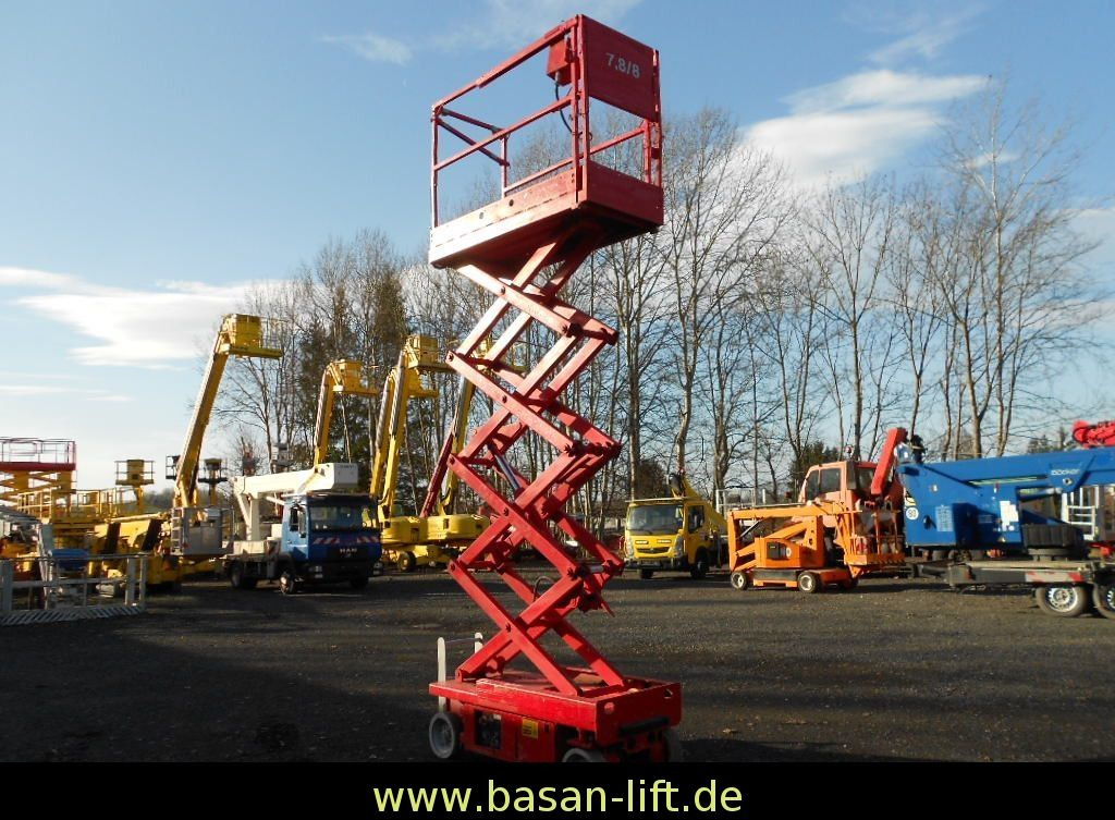 Snorkelift S 1930, Scherenarbeitsbühne AH 7,8m Snorkelift S 1930, Scherenarbeitsbühne AH 7,8m - Schaarlift: afbeelding 3 Snorkelift S 1930, Scherenarbeitsbühne AH 7,8m Snorkelift S 1930, Scherenarbeitsbühne AH 7,8m - Schaarlift: afbeelding 3