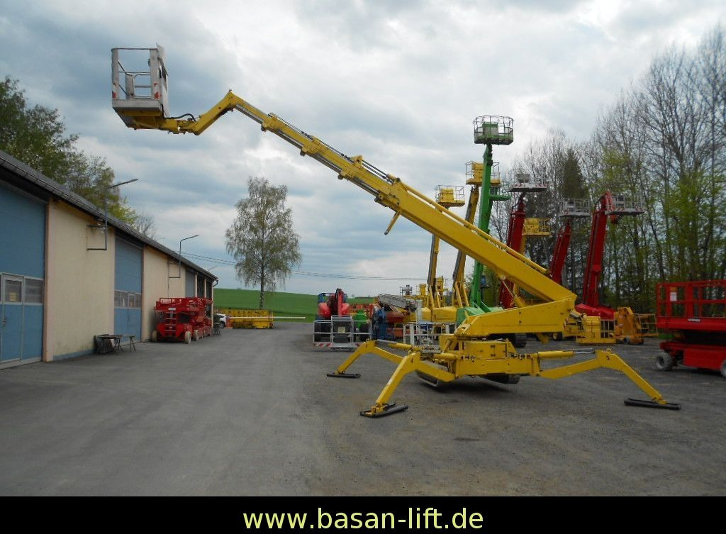 Teupen Leo 25 T Plus, Kettenbühne 25m Teupen Leo 25 T Plus, Kettenbühne 25m - Spinhoogwerker: afbeelding 3 Teupen Leo 25 T Plus, Kettenbühne 25m Teupen Leo 25 T Plus, Kettenbühne 25m - Spinhoogwerker: afbeelding 3