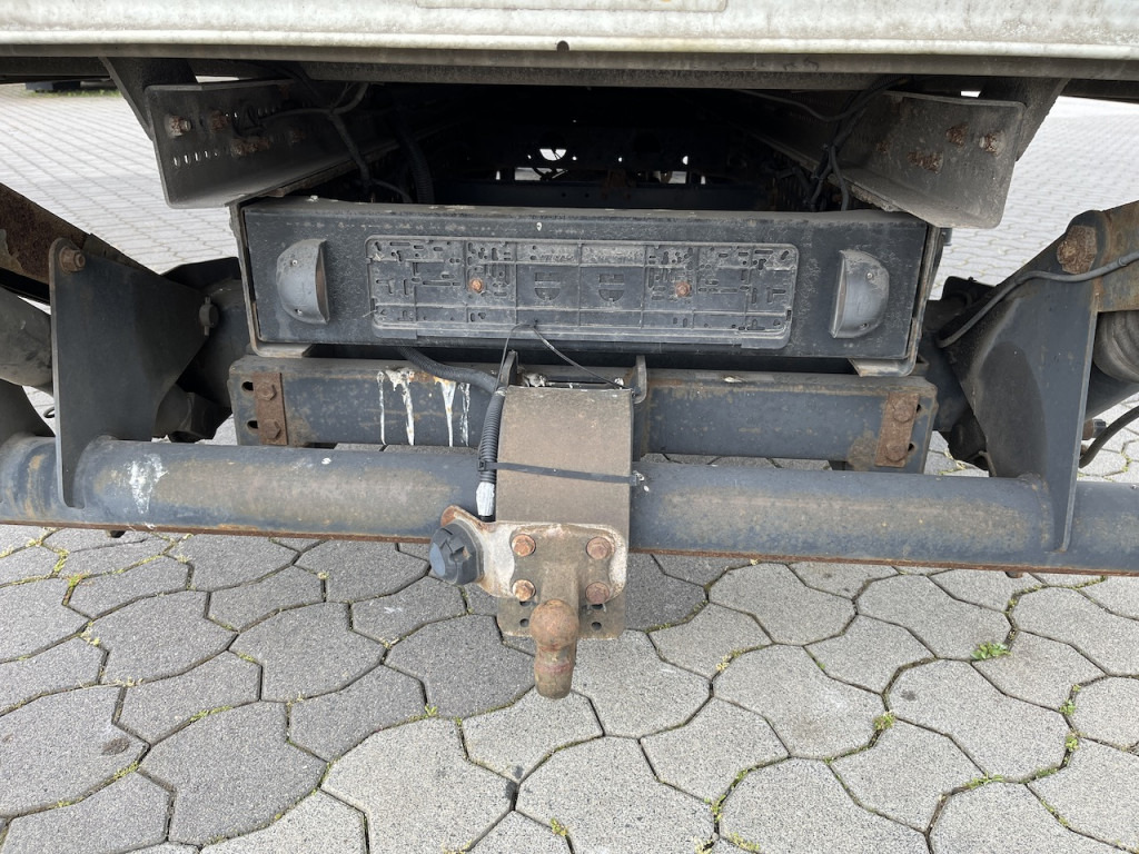 FUSO Canter 7C18 4x2 Ladebordwand - Schuifzeilen bestelwagen: afbeelding 4 FUSO Canter 7C18 4x2 Ladebordwand - Schuifzeilen bestelwagen: afbeelding 4