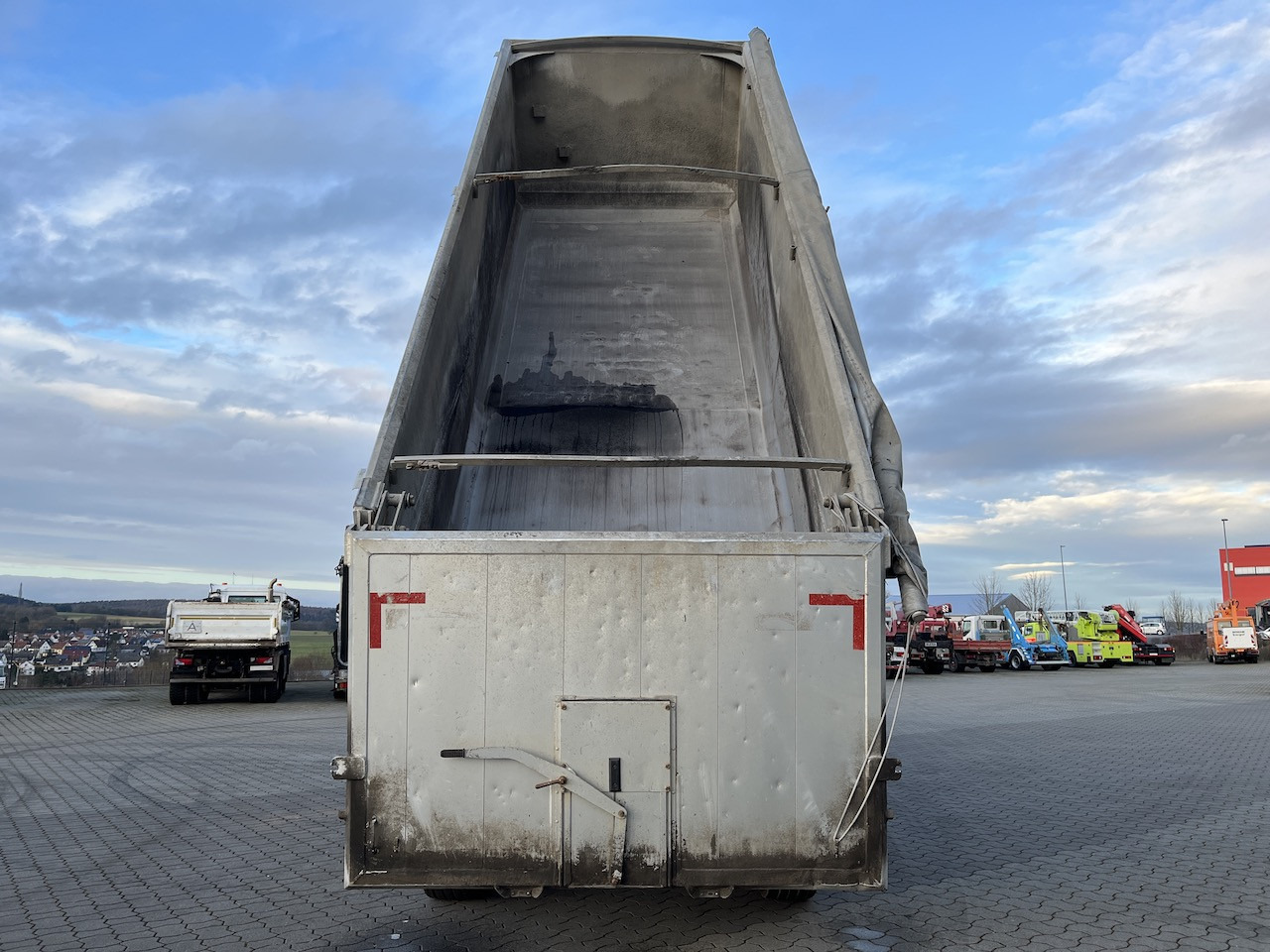 Kempf SKM 35 3 Thermo Mulde - Kipper oplegger: afbeelding 2 Kempf SKM 35 3 Thermo Mulde - Kipper oplegger: afbeelding 2