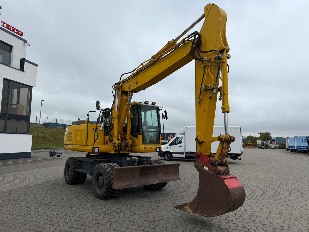 Komatsu PW 180 - 7 - Mobiele graafmachine: afbeelding 5 Komatsu PW 180 - 7 - Mobiele graafmachine: afbeelding 5