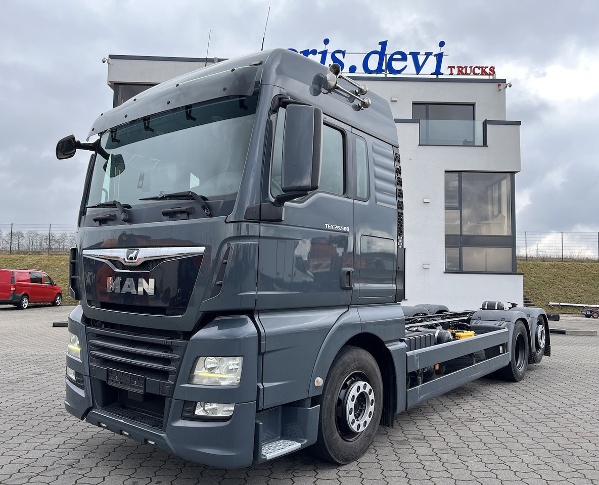 MAN TGX 26.500 6x2 Fahrgestell Lenk-Liftachse AHK - Chassis vrachtwagen: afbeelding 1 MAN TGX 26.500 6x2 Fahrgestell Lenk-Liftachse AHK - Chassis vrachtwagen: afbeelding 1