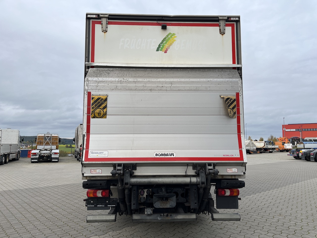 Koelwagen vrachtwagen Mercedes-Benz 1842 4x2 LBW Kühlung Flüssigstickstoff GAS: afbeelding 10 Koelwagen vrachtwagen Mercedes-Benz 1842 4x2 LBW Kühlung Flüssigstickstoff GAS: afbeelding 10