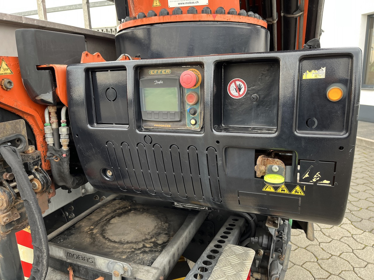 Mercedes-Benz Actros 2545 6x2 Atlas 265-A6 Lenk- Liftachse - Vrachtwagen met open laadbak, Kraanwagen: afbeelding 4 Mercedes-Benz Actros 2545 6x2 Atlas 265-A6 Lenk- Liftachse - Vrachtwagen met open laadbak, Kraanwagen: afbeelding 4