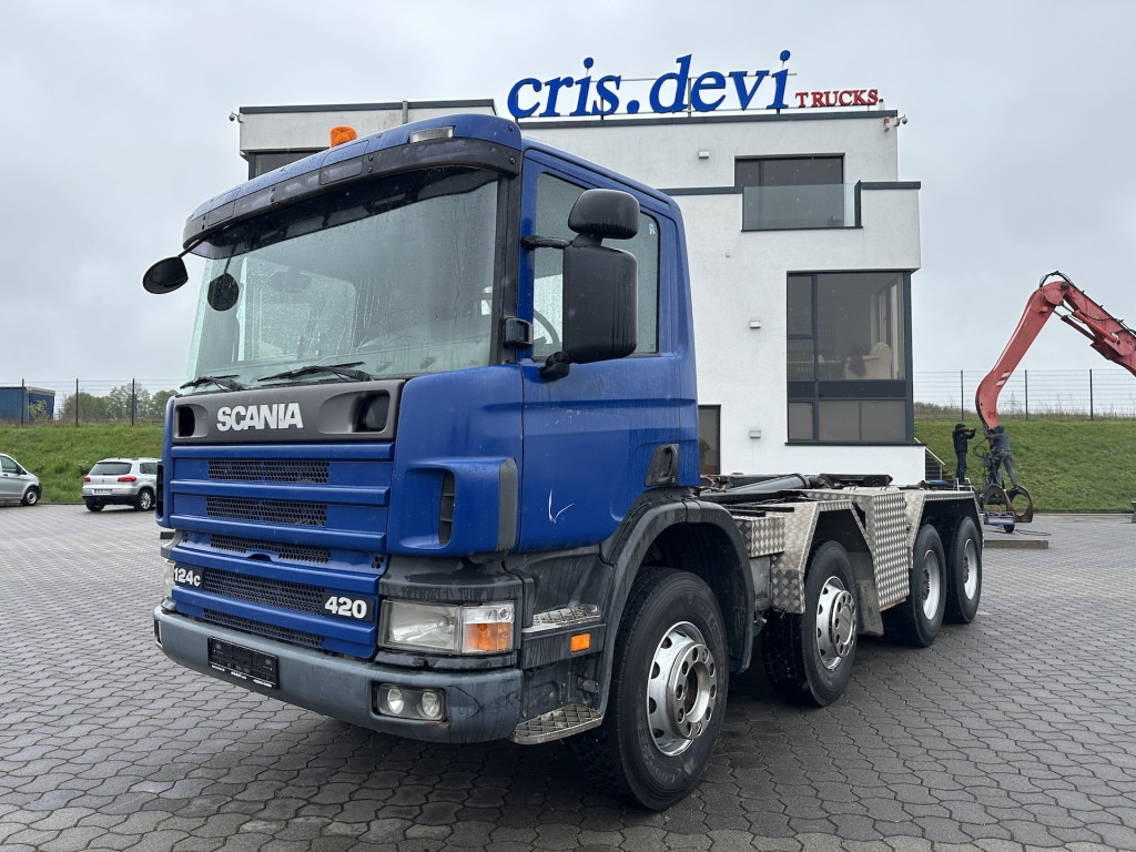 Scania P124 420 8x4 Multilift 26 t | Retarder - Haakarmsysteem vrachtwagen: afbeelding 1 Scania P124 420 8x4 Multilift 26 t | Retarder - Haakarmsysteem vrachtwagen: afbeelding 1