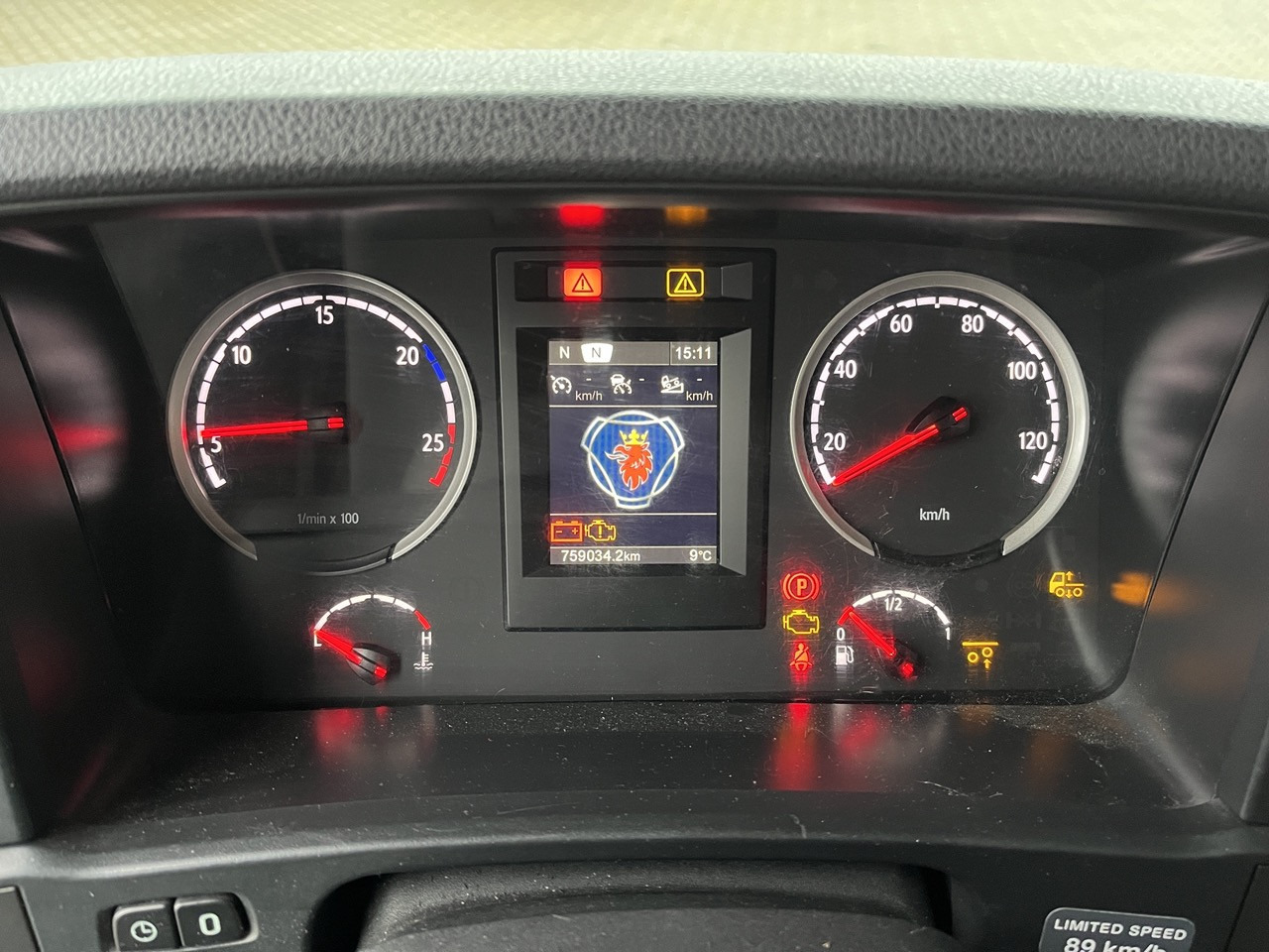 Scania R 450 6x2 Geränke Lenkachse Retarder - Drankenwagen vrachtwagen: afbeelding 5 Scania R 450 6x2 Geränke Lenkachse Retarder - Drankenwagen vrachtwagen: afbeelding 5