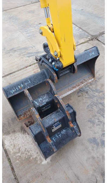 Komatsu PC16R-3HS - Minigraafmachine: afbeelding 3 Komatsu PC16R-3HS - Minigraafmachine: afbeelding 3