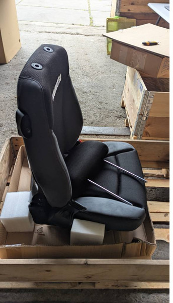 Komatsu WA380-8 SEAT ASS'Y 421-S33-6790 - Cabine en interieur voor Bouwmachine: afbeelding 5 Komatsu WA380-8 SEAT ASS'Y 421-S33-6790 - Cabine en interieur voor Bouwmachine: afbeelding 5