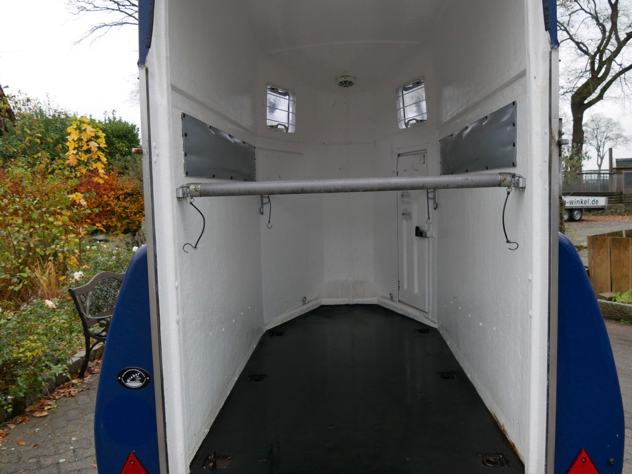 Böckmann Uno schwenkbare Klappe Fohlengitter - Veewagen aanhangwagen: afbeelding 3 Böckmann Uno schwenkbare Klappe Fohlengitter - Veewagen aanhangwagen: afbeelding 3