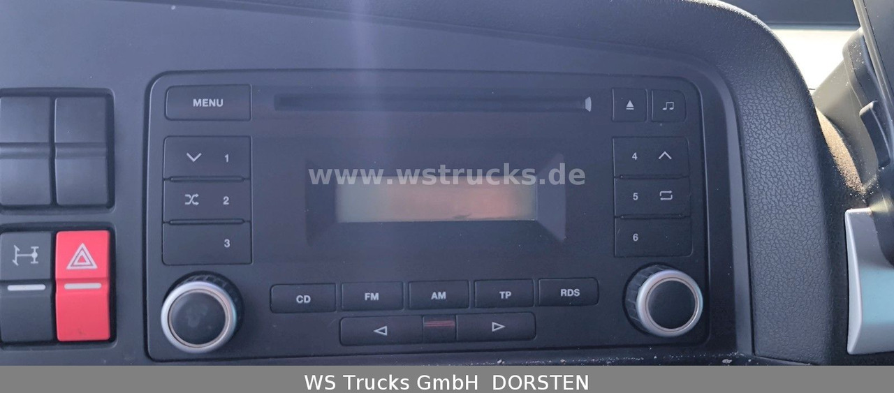 Paardenvrachtwagen MAN TGX 26.480 XL KABA   3 Stock Viehtransporter: afbeelding 22