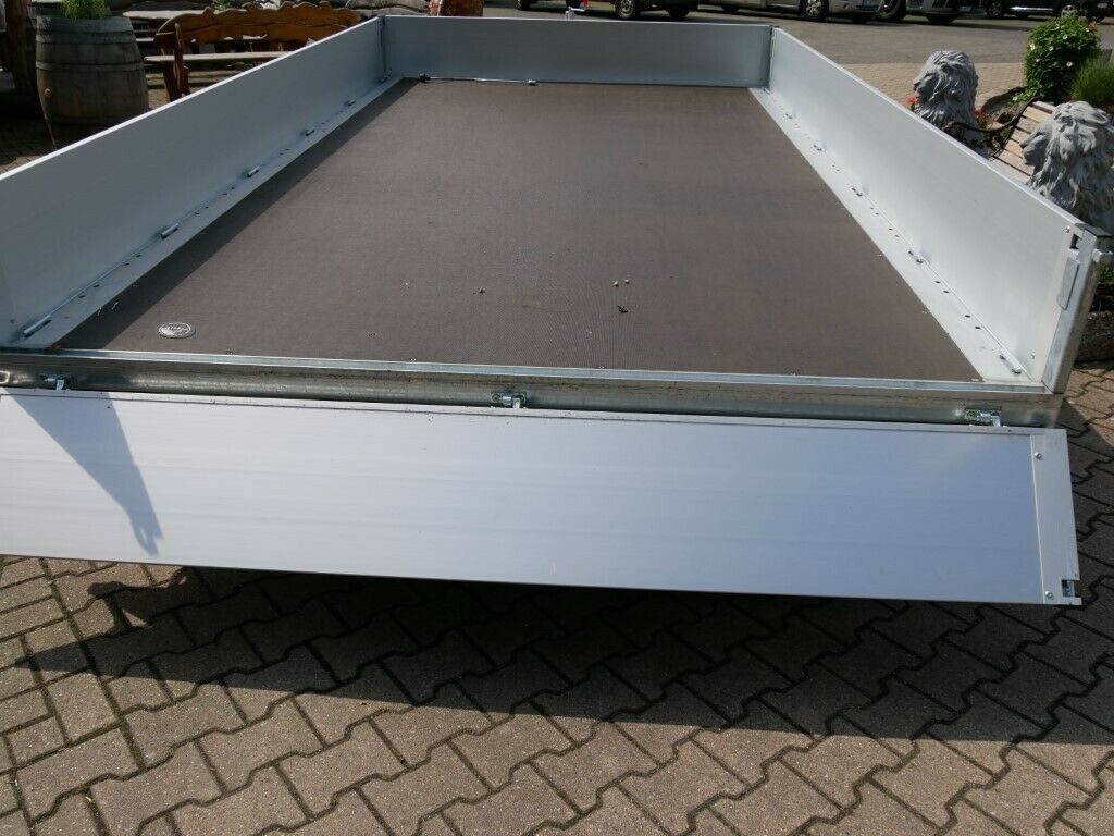 Pritschenhochlader Tandem WST Edition Pritschenhochlader Tandem WST Edition - Open/ Plateau aanhangwagen: afbeelding 4 Pritschenhochlader Tandem WST Edition Pritschenhochlader Tandem WST Edition - Open/ Plateau aanhangwagen: afbeelding 4