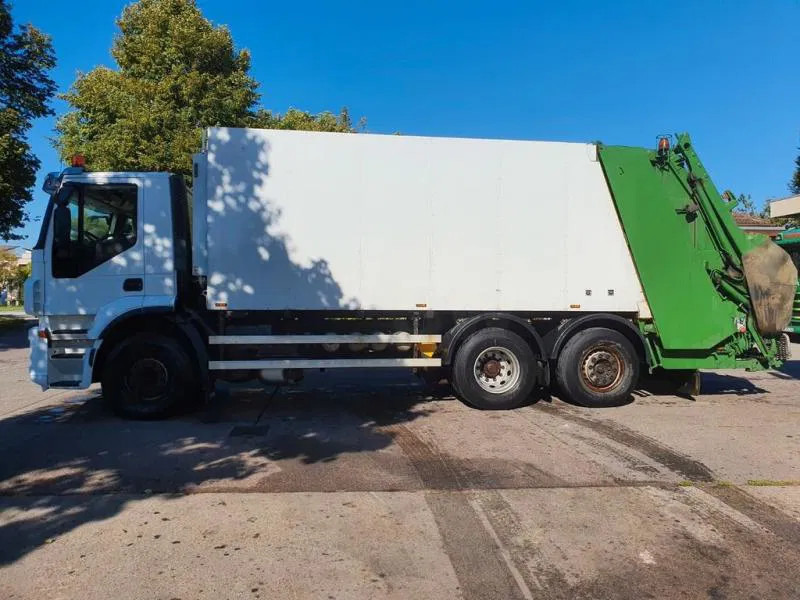 Iveco 260S 42 WAAGE 5 m³ Zöller Medium XXL 24 Umleerer - Vuilniswagen: afbeelding 4 Iveco 260S 42 WAAGE 5 m³ Zöller Medium XXL 24 Umleerer - Vuilniswagen: afbeelding 4