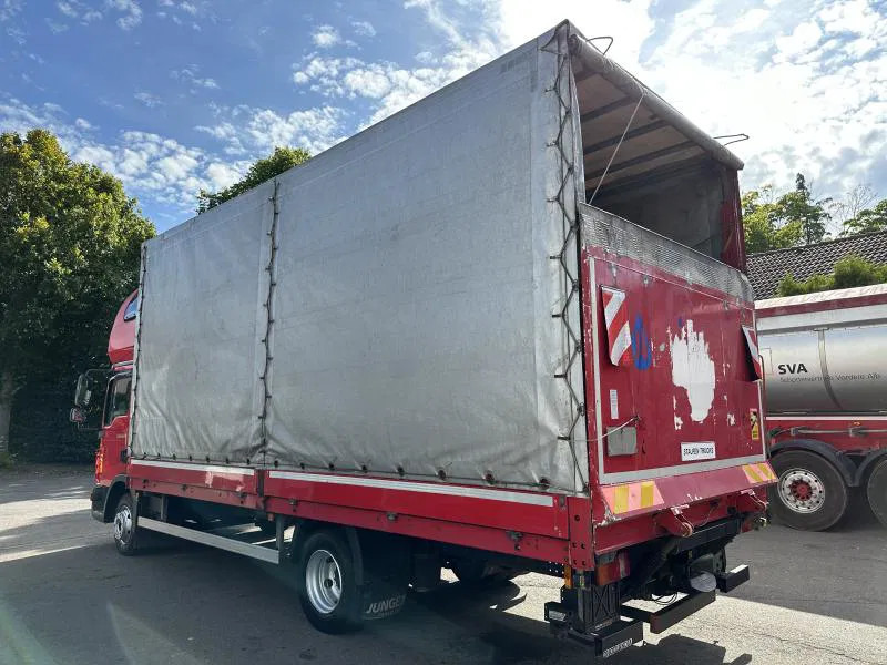 MAN TGL 8.180 FBL Plane langes Haus Topsleeper Klima - Schuifzeilen bestelwagen: afbeelding 3 MAN TGL 8.180 FBL Plane langes Haus Topsleeper Klima - Schuifzeilen bestelwagen: afbeelding 3