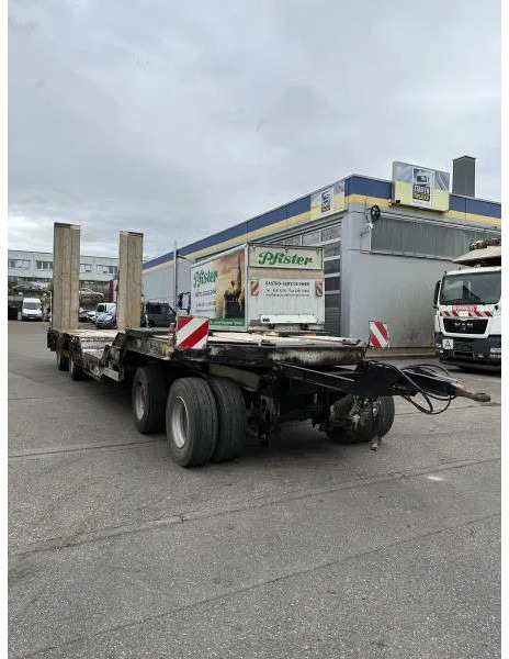 Müller-Mitteltal T4 4-Achs Tieflader Radmulden luftgefedert T4 4-Achs Tieflader Radmulden luftgefedert - Dieplader aanhangwagen: afbeelding 3 Müller-Mitteltal T4 4-Achs Tieflader Radmulden luftgefedert T4 4-Achs Tieflader Radmulden luftgefedert - Dieplader aanhangwagen: afbeelding 3