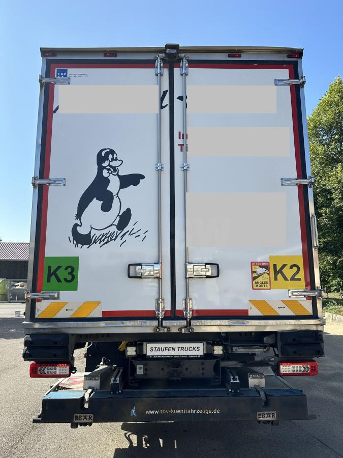 Volvo FH16 550 XL 8x2 Tief Kühlkoffer ThermoKing LBW - Koelwagen vrachtwagen: afbeelding 4 Volvo FH16 550 XL 8x2 Tief Kühlkoffer ThermoKing LBW - Koelwagen vrachtwagen: afbeelding 4