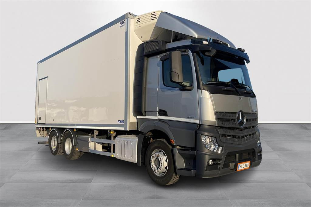 Mercedes-Benz ACTROS L 2551 6x2 FRC 06/2027 - Isotherm vrachtwagen: afbeelding 3 Mercedes-Benz ACTROS L 2551 6x2 FRC 06/2027 - Isotherm vrachtwagen: afbeelding 3