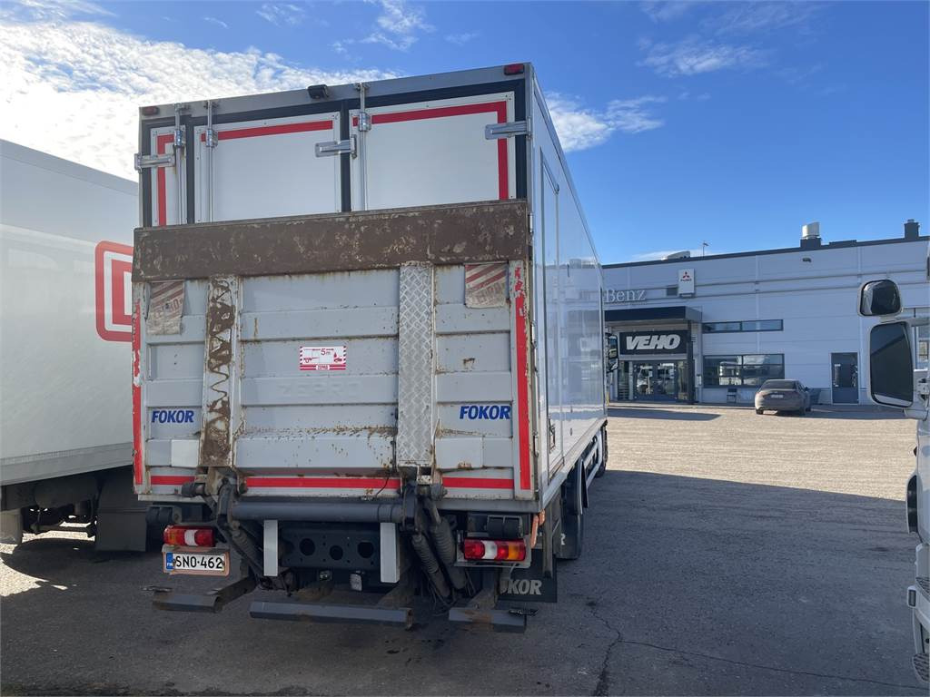 Mercedes-Benz Antos 1830L FRC kakslämpökori + PL-Nostin - Isotherm vrachtwagen: afbeelding 3 Mercedes-Benz Antos 1830L FRC kakslämpökori + PL-Nostin - Isotherm vrachtwagen: afbeelding 3