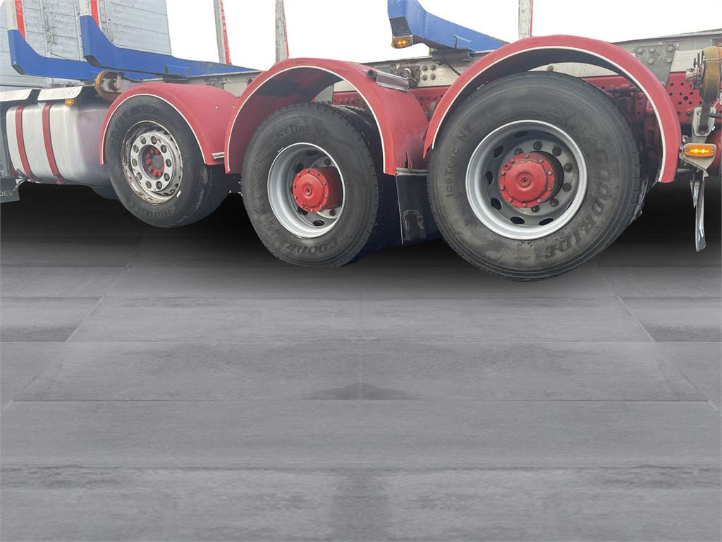Mercedes-Benz Arocs 3658 8x4 VLA ALUCAR- puuauto - Houttransport: afbeelding 3 Mercedes-Benz Arocs 3658 8x4 VLA ALUCAR- puuauto - Houttransport: afbeelding 3