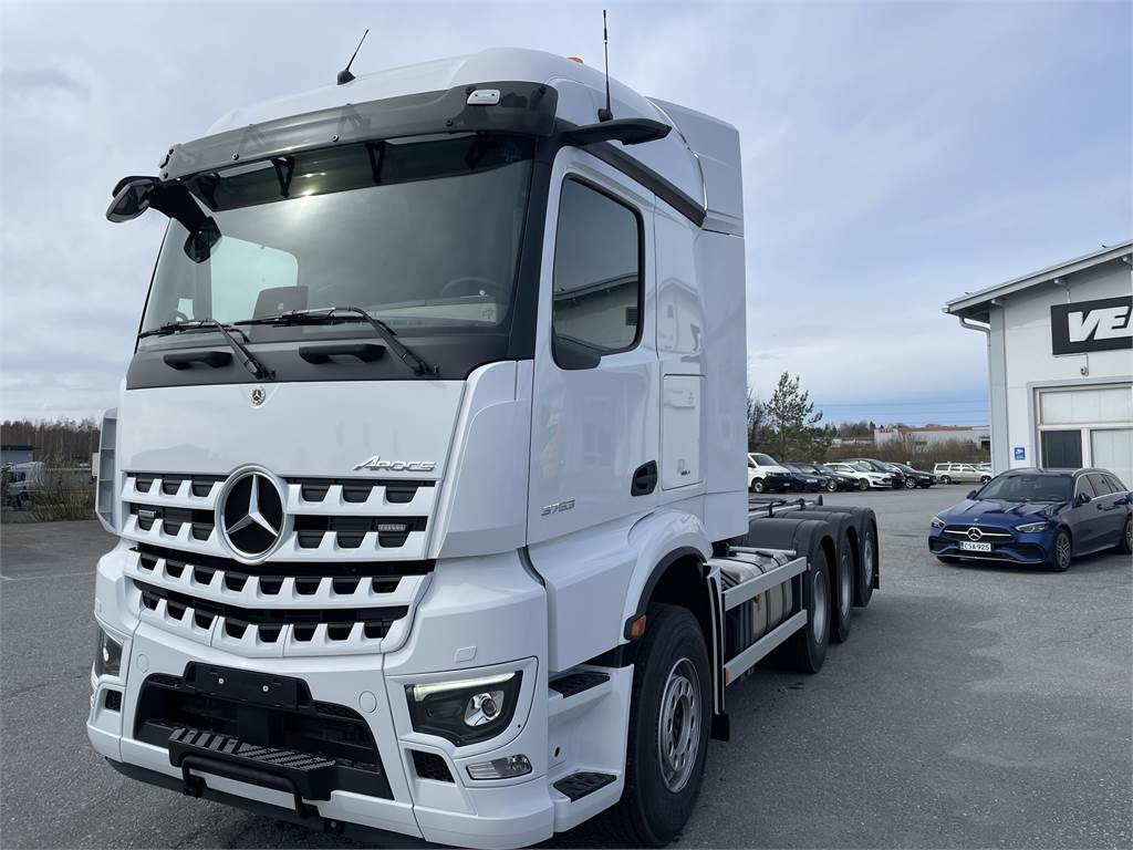 Mercedes-Benz Arocs 5 3753 L/NLA 8x4 - Haakarmsysteem vrachtwagen: afbeelding 1 Mercedes-Benz Arocs 5 3753 L/NLA 8x4 - Haakarmsysteem vrachtwagen: afbeelding 1