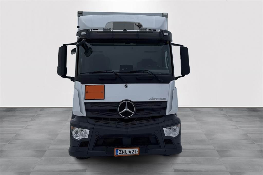 Mercedes-Benz ACTROS 1827 5 Ksa-kori - Trekker: afbeelding 2 Mercedes-Benz ACTROS 1827 5 Ksa-kori - Trekker: afbeelding 2