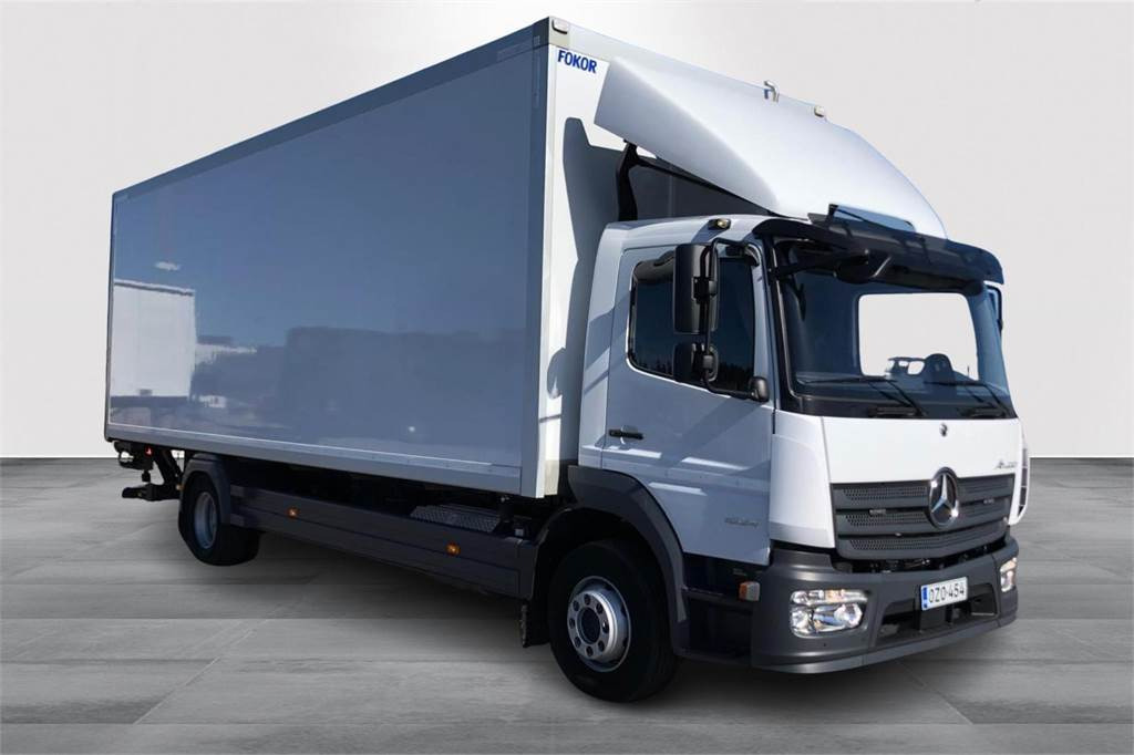 Mercedes-Benz ATEGO 1524 L 4x2 7,65m Fokor Ksa-umpikori - Trekker: afbeelding 3 Mercedes-Benz ATEGO 1524 L 4x2 7,65m Fokor Ksa-umpikori - Trekker: afbeelding 3