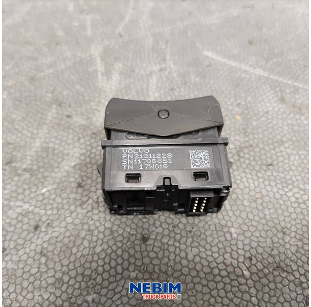 Volvo Volvo - 21211228 - Schakelaar - Onderdelen voor Vrachtwagen: afbeelding 2 Volvo Volvo - 21211228 - Schakelaar - Onderdelen voor Vrachtwagen: afbeelding 2
