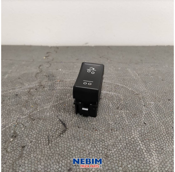 Volvo Volvo - 21878544 - Schakelaar - Onderdelen voor Vrachtwagen: afbeelding 1 Volvo Volvo - 21878544 - Schakelaar - Onderdelen voor Vrachtwagen: afbeelding 1