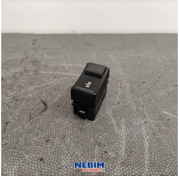 Volvo Volvo - 22088608 - Schakelaar differentieel slot FH4 / FM4 - Onderdelen voor Vrachtwagen: afbeelding 1 Volvo Volvo - 22088608 - Schakelaar differentieel slot FH4 / FM4 - Onderdelen voor Vrachtwagen: afbeelding 1