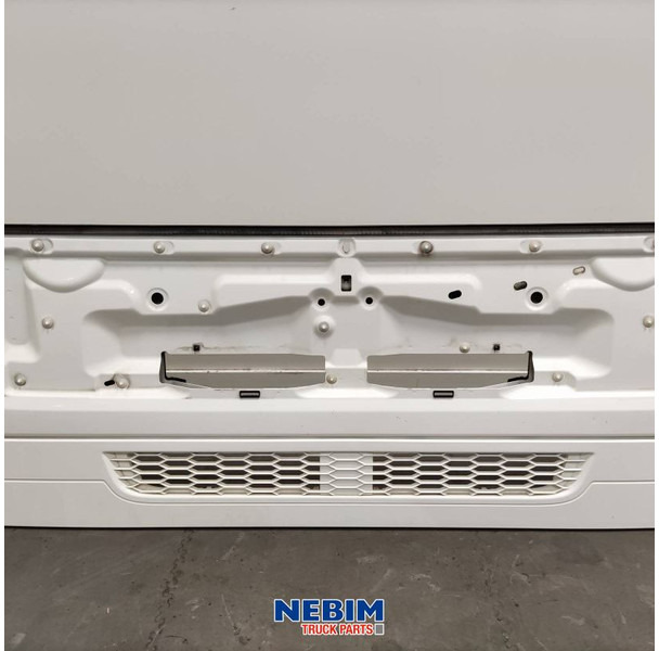 Volvo Volvo - 82437188 - Frontpaneel FM4 - Onderdelen voor Vrachtwagen: afbeelding 3 Volvo Volvo - 82437188 - Frontpaneel FM4 - Onderdelen voor Vrachtwagen: afbeelding 3