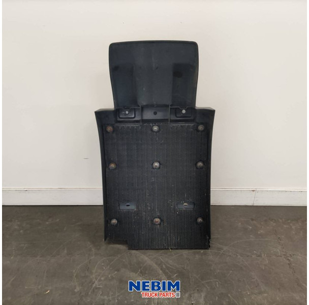 Volvo Volvo - 82637695 - Spatscherm vooras FH4 L / R - Onderdelen voor Vrachtwagen: afbeelding 2 Volvo Volvo - 82637695 - Spatscherm vooras FH4 L / R - Onderdelen voor Vrachtwagen: afbeelding 2