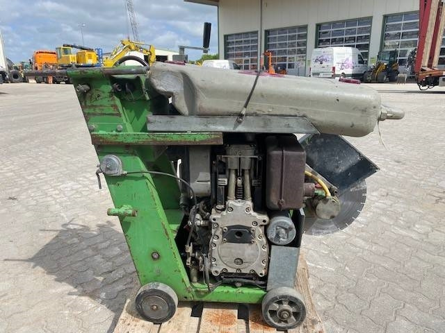 Lissmac FS-16 D/I (12005321) - Bouwmachine: afbeelding 5 Lissmac FS-16 D/I (12005321) - Bouwmachine: afbeelding 5