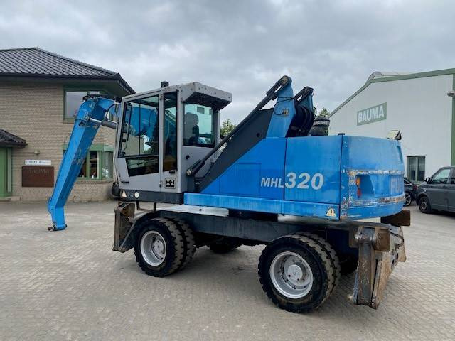 Fuchs MHL 320 (12005437) - Overslagkraan: afbeelding 2 Fuchs MHL 320 (12005437) - Overslagkraan: afbeelding 2