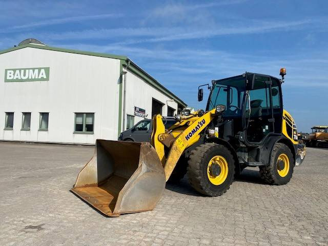 Komatsu WA 70 M-8 (12005446) - Wiellader: afbeelding 1 Komatsu WA 70 M-8 (12005446) - Wiellader: afbeelding 1
