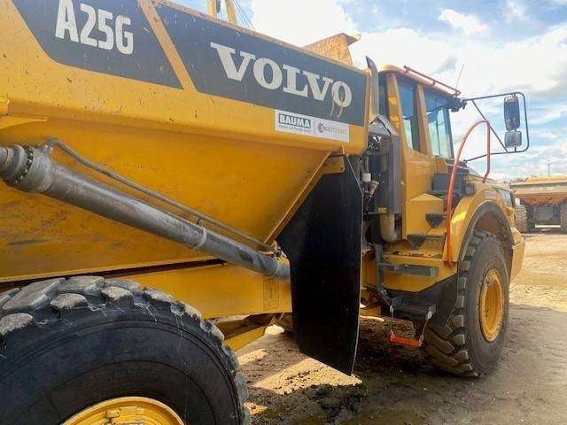 Volvo A 25 G MIETE / RENTAL (12001039) - Kiepwagen met knikbesturing: afbeelding 5 Volvo A 25 G MIETE / RENTAL (12001039) - Kiepwagen met knikbesturing: afbeelding 5
