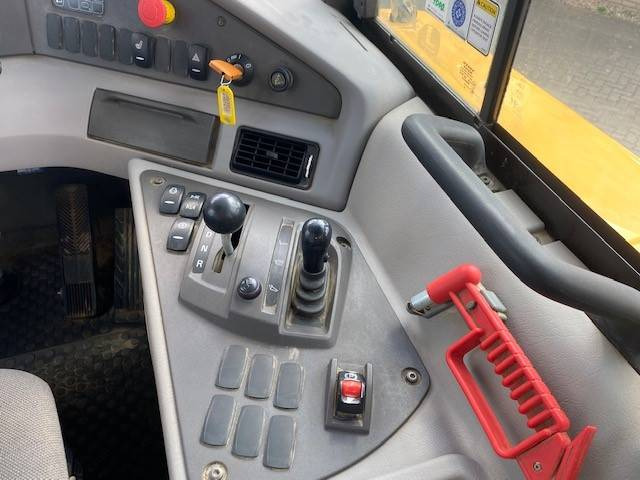 Kiepwagen met knikbesturing Volvo A 25 G MIETE / RENTAL (12001043): afbeelding 18