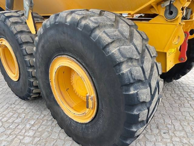 Kiepwagen met knikbesturing Volvo A 25 G MIETE / RENTAL (12001043): afbeelding 11