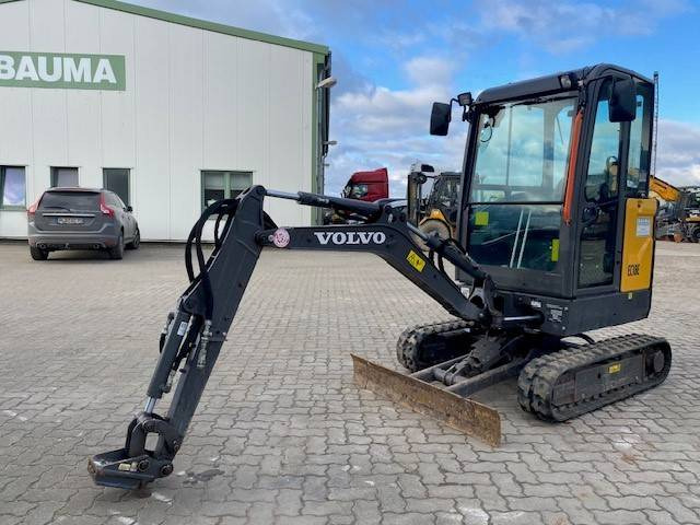 Volvo EC 18 E MIETE / RENTAL (12001760) - Minigraafmachine: afbeelding 1 Volvo EC 18 E MIETE / RENTAL (12001760) - Minigraafmachine: afbeelding 1