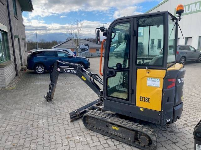 Volvo EC 18 E MIETE / RENTAL (12001760) - Minigraafmachine: afbeelding 3 Volvo EC 18 E MIETE / RENTAL (12001760) - Minigraafmachine: afbeelding 3