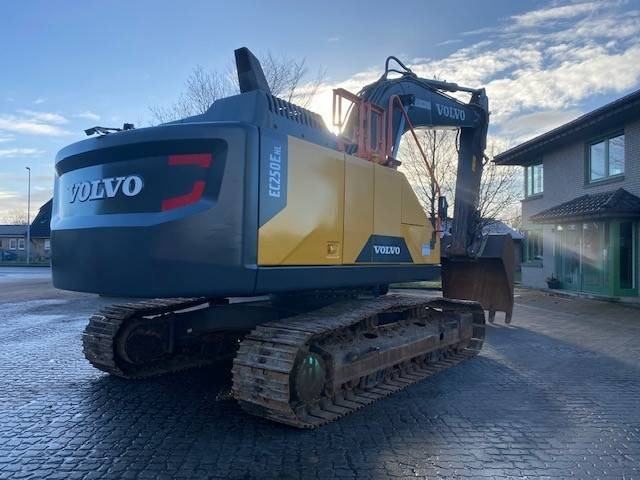 Volvo EC 250 E NL MIETE / RENTAL (12001056) - Rupsgraafmachine: afbeelding 4 Volvo EC 250 E NL MIETE / RENTAL (12001056) - Rupsgraafmachine: afbeelding 4