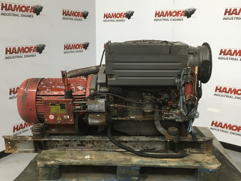 Deutz BF4L1011F FOR PARTS - Bouwmachine: afbeelding 1 Deutz BF4L1011F FOR PARTS - Bouwmachine: afbeelding 1