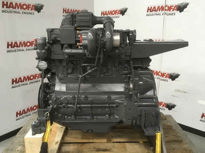 Deutz BF4M2012C IND. USED - Bouwmachine: afbeelding 2 Deutz BF4M2012C IND. USED - Bouwmachine: afbeelding 2