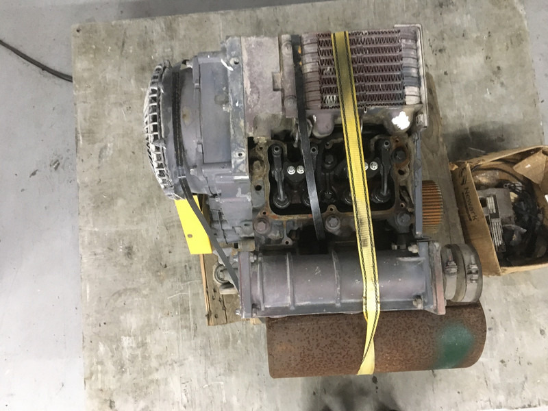 Deutz F2L1011F USED - Bouwmachine: afbeelding 5 Deutz F2L1011F USED - Bouwmachine: afbeelding 5