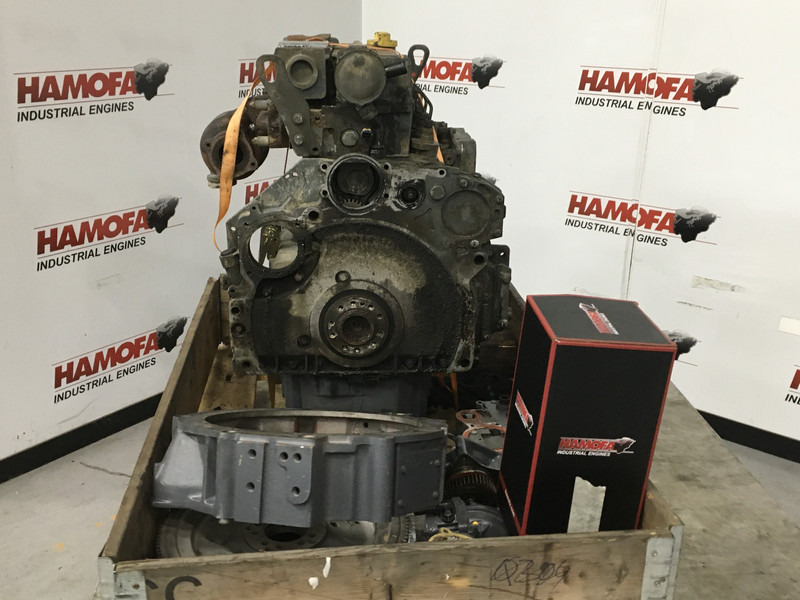Deutz TCD2012L04 2V FOR PARTS - Bouwmachine: afbeelding 4 Deutz TCD2012L04 2V FOR PARTS - Bouwmachine: afbeelding 4