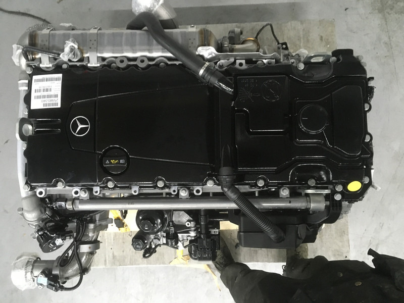 Mercedes-Benz OM935.915 NEW - Bouwmachine: afbeelding 5 Mercedes-Benz OM935.915 NEW - Bouwmachine: afbeelding 5