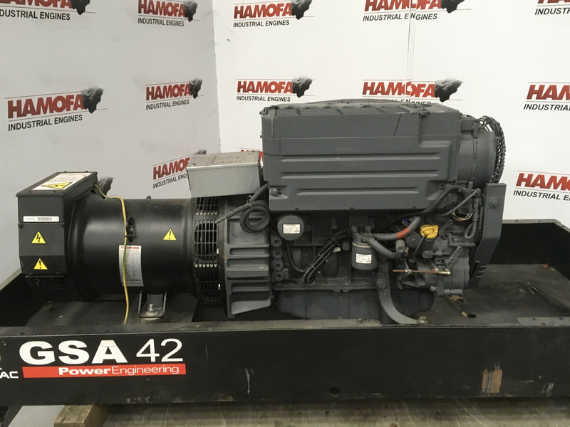 Deutz BF4L2011 GENERATOR 40KVA NEW - Industrie generator: afbeelding 1 Deutz BF4L2011 GENERATOR 40KVA NEW - Industrie generator: afbeelding 1