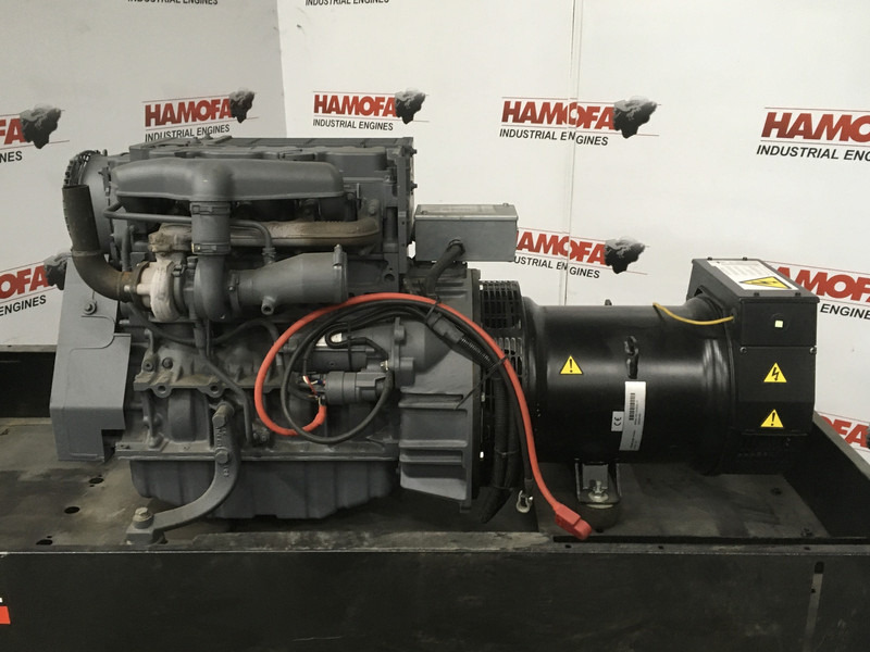 Deutz BF4L2011 GENERATOR 40KVA NEW - Industrie generator: afbeelding 2 Deutz BF4L2011 GENERATOR 40KVA NEW - Industrie generator: afbeelding 2